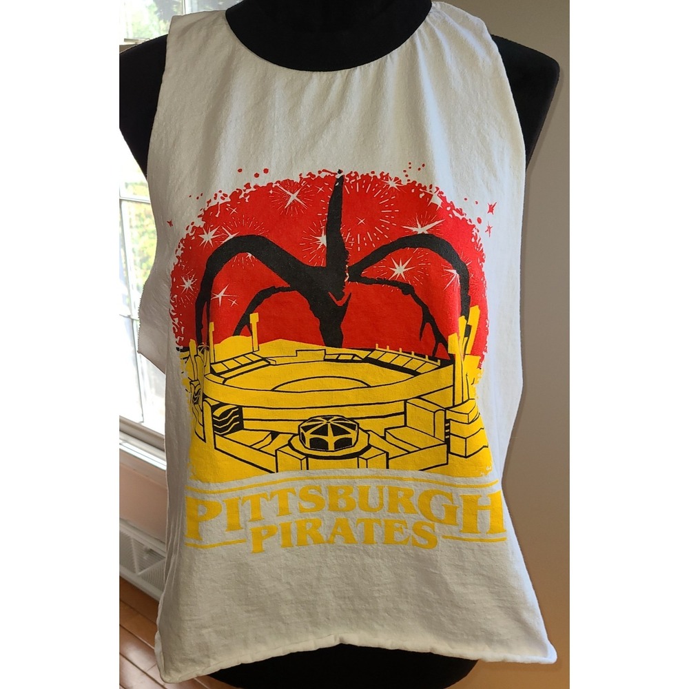 Pittsburgh Pirates Stranger Things T Shirt‎ Mens L Cut off Tank White MLB